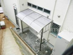ベランダ屋根 レギュラーテラス1F 竿掛け